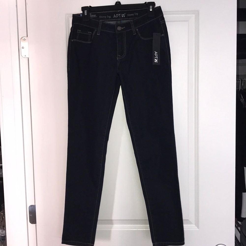 NWT Apt. 9 Skinny Jeans